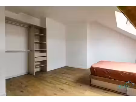 location meublée appartement 2 pièces 34.5 m² à saint-pryvé-saint-mesmin (45750)  454 €