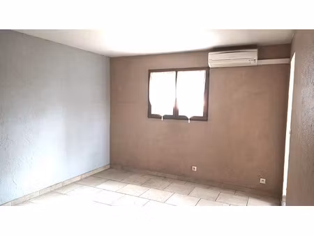 location appartement 2 pièces 27.97 m² à six-fours-les-plages (83140)  562 €