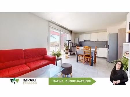 appartement avec terrasse  garage et cave