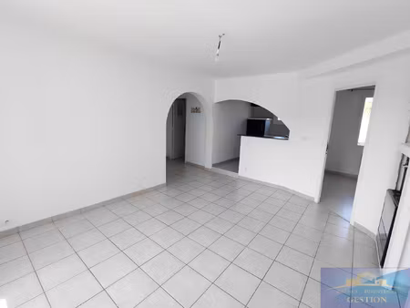 appartement de type 2 avec balcon