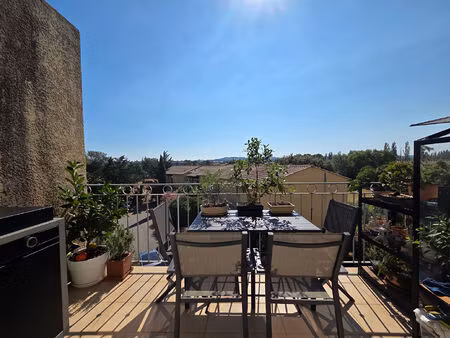 appartement vedène 2 pièce(s) 43.61 m2 avec balcon stationnement et piscine