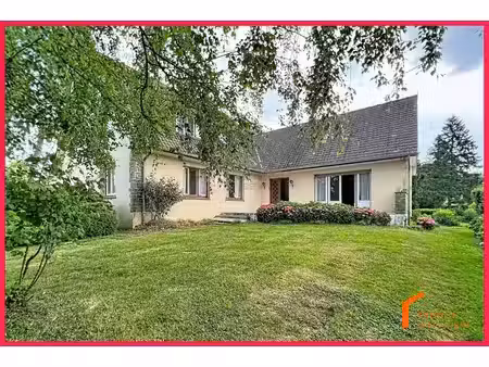 maison familiale 219 m² avec environ 6 500 m² de terrain constructible à attin