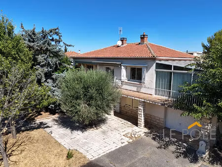 maison 10 pieces de 230 m² sur 868 m² terrain 84500 bollene