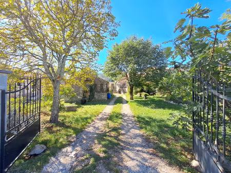 maison en pierre de caractère avec gîte indépendant