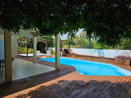 maison à vendre le gosier 8 pièce(s) 190m2 880 000€
