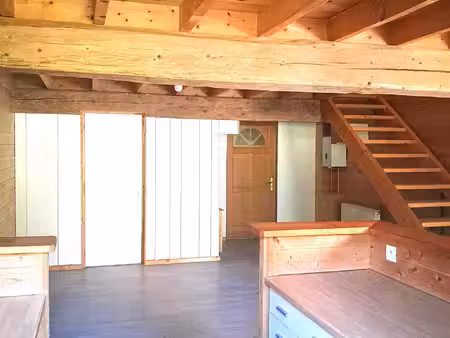 appartement t4 montbenoit avec balcon et garage rénové entièrement en