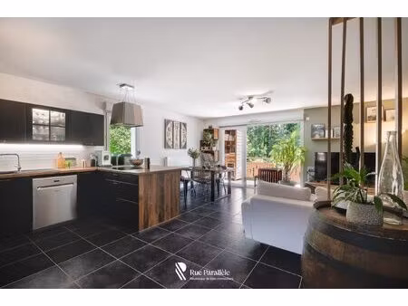 magnifique t4 en lisière de forêt - garage & place -saint-mart