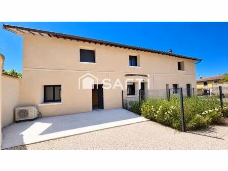 maison avec du cachet   au calme   village