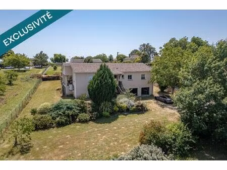 maison traditionnelle tout confort  prête à vivre.