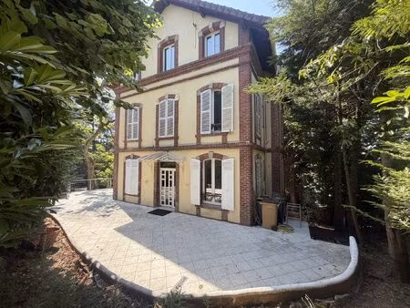 villa 220 m2 sur les hauteurs de montmorency - 5 chambres