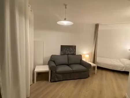location meublée appartement 1 pièce 33 m² à etampes (91150)  750 €