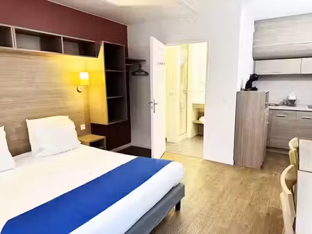 location meublée appartement 1 pièce 25 m² à avrainville (91630)  730 €