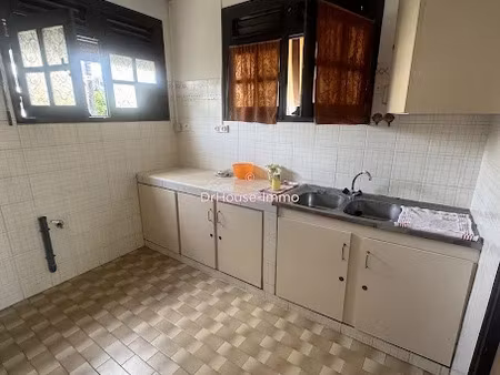location appartement 3 pièces 61.88 m² à fort de france (97200)  1 000 €