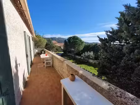 location meublée appartement 3 pièces 90 m² à saint-zacharie (83640)  1 100 €
