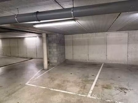 autostaanplaats te koop op goed bereikbare locatie nabij ...