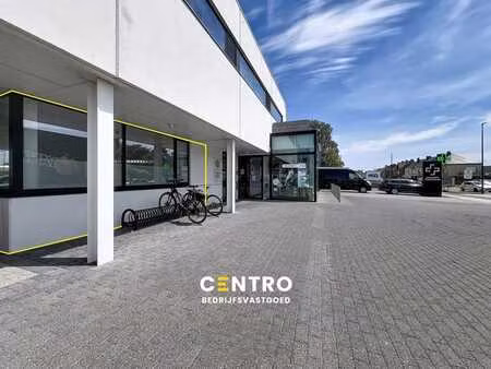 instapkare praktijkruimte met gemeenschappelijke facilite...