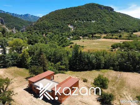 maison de plain-pied avec terrain et vue dégagée (travaux à finaliser) - barbières - drôme