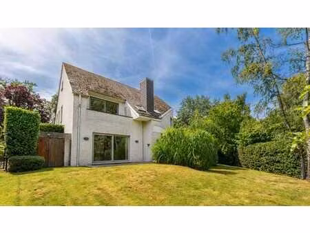 quartier st.john's - spacieuse villa 5 ch/2sdb sur 9 ares