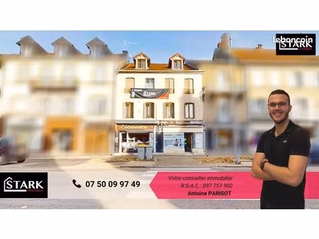 immeuble 295 m² lure