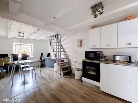 maison 3 pièces 74m2 avec cave et cour