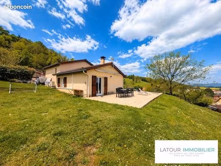 maison 6 pièces 131 m²