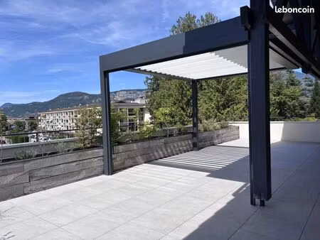 appartement 4 pièces 83 m²