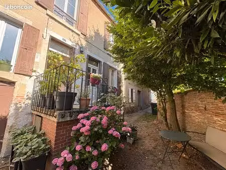 saint-satur centre  maison rénovée 4 pièces