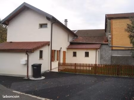 sergy loue maison de village