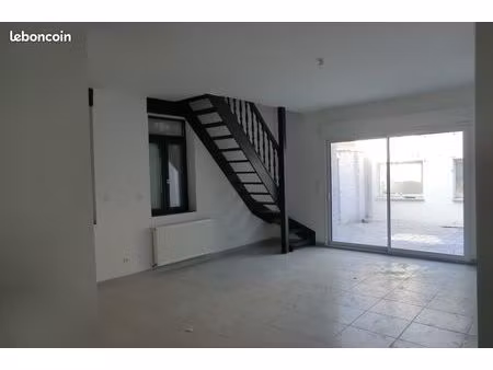 a louer tourcoing brun pain - maison 112m² 4 chambres + cour