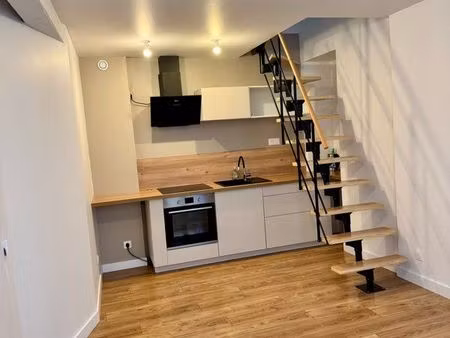 appartement t2 en duplex entièrement rénové