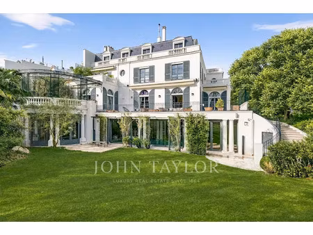 location hôtel particulier 968.89 m² à paris 16ème (75016)  64 000 €