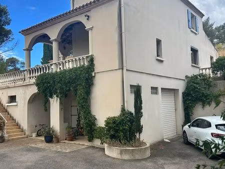 villa t5 de 150m2 meublée sur 1000m2 de terrain