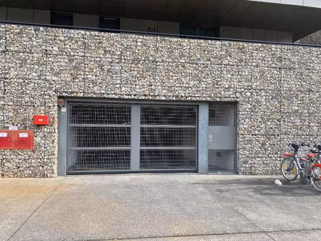 location parking à lyon 2ème (69002)  142 €
