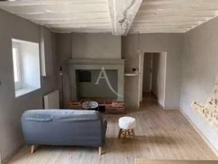 location appartement 3 pièces meublé à étriché (49330) : à louer 3 pièces meublé / 54m² ét
