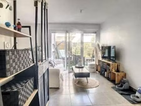 location appartement 2 pièces à pornic (44210) : à louer 2 pièces / 42m² pornic