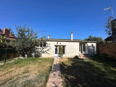 location meublée maison 5 pièces 115.62 m² à arpajon (91290)  1 433 €