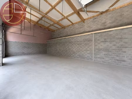 location locaux professionnels 1 pièce 260 m² à fenouillet (31150)  1 951 €