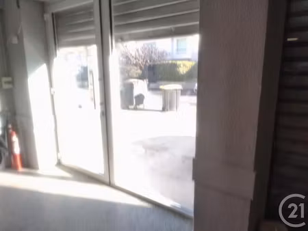 location locaux professionnels à brive-la-gaillarde (19100)  24 000 €