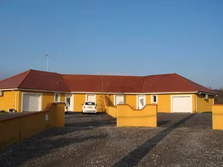 location maison 4 pièces 90 m² à argagnon (64300)  1 100 €