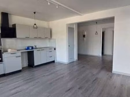 vente appartement 4 pièces à angers centre (49000) : à vendre 4 pièces / 77m² angers centr