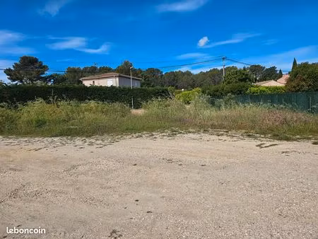 terrain 500 m² la bouilladisse