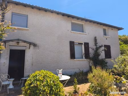 maison corbas 169m2