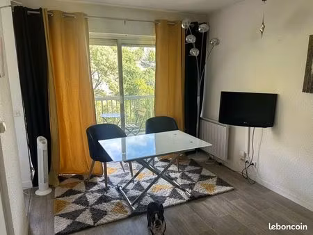 studio 22m2 vue sur hauteurs de grasse