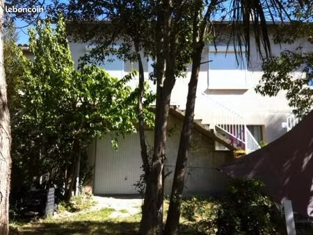maison de village au calme avec grand garage