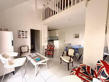 appartement saint arnoult 4 pièce(s) 80.89 m2