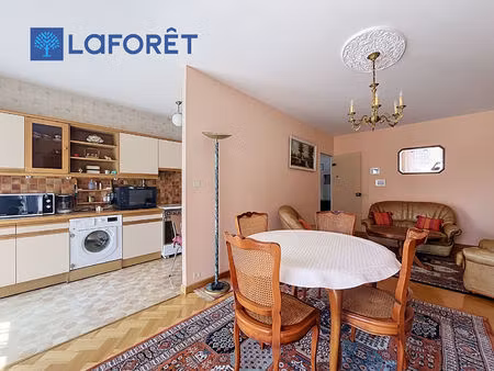 a vendre  pontivy appartement 3 pièces 65 m²