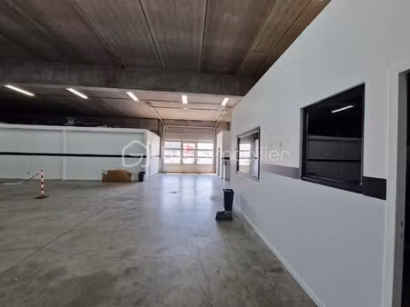 local commercial de 250 m² à la tour-du-pin