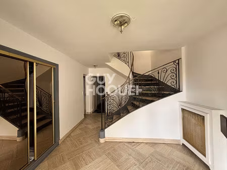maison stains 8 pièce(s) 166 m2