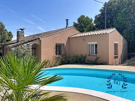 maison de plain pied avec piscine