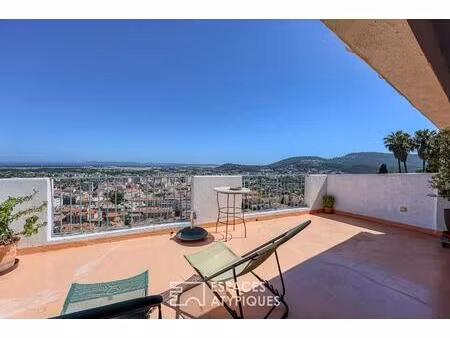 maison de charme avec terrasse et vue mer